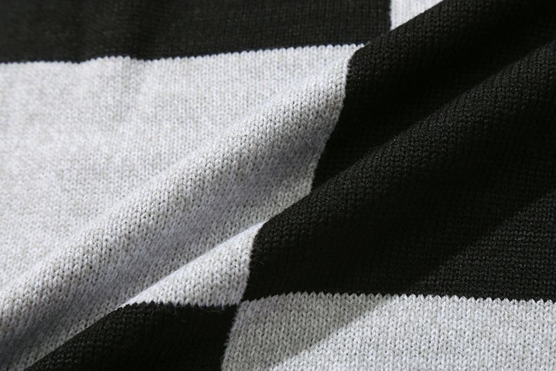 CHECKER BOARD JACQUARD MUFFLER_BLACK