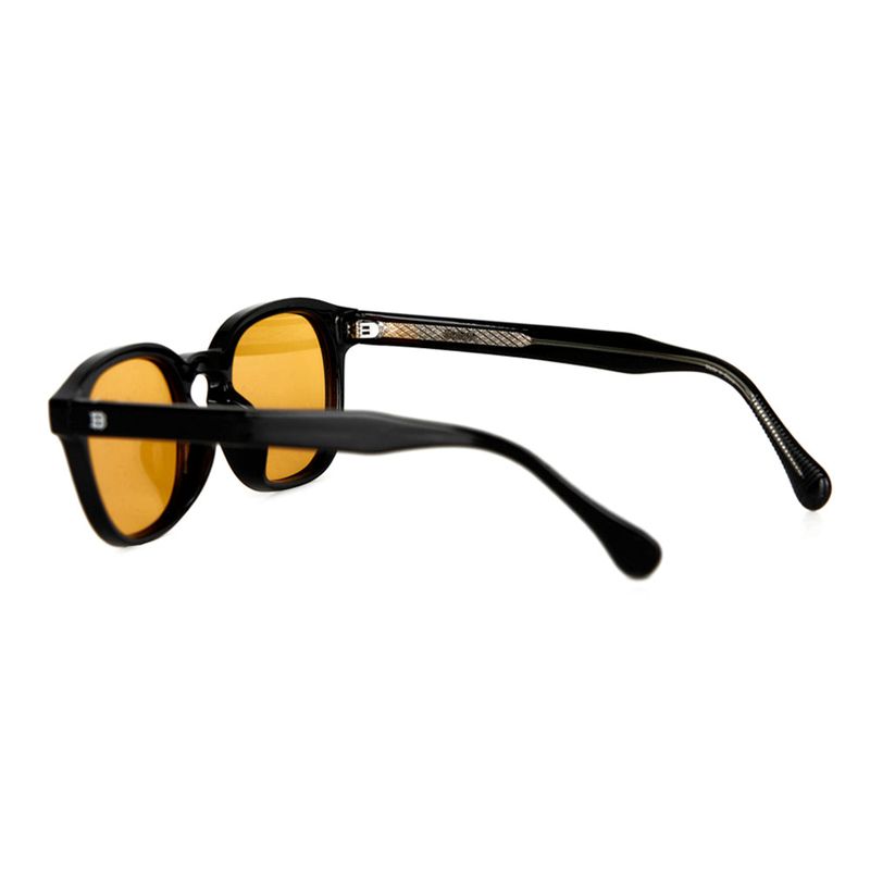 Juke Black / Orange Tint Lens