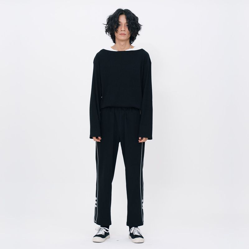 Half-moon Long sleeve T-shirt [Black]