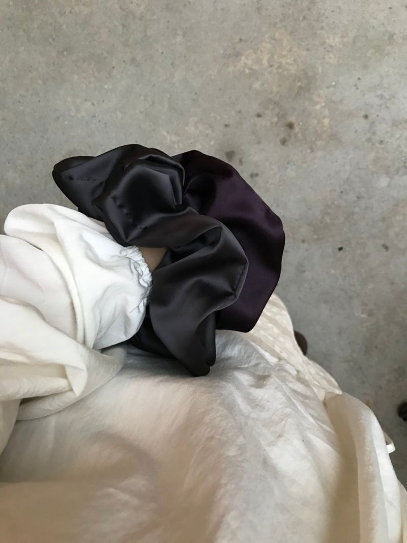 Glow scrunchie / 2colors