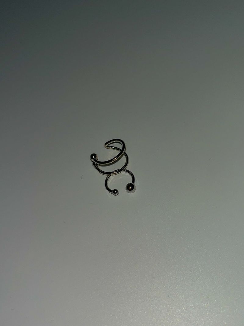 Silver pierced shape ear cuff (set)