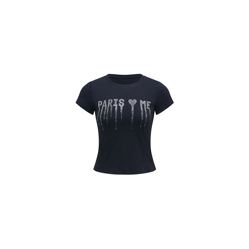 SAIANZI（サイアンズ）の「パリスラブミーラインストーンTシャツ（トップス）」