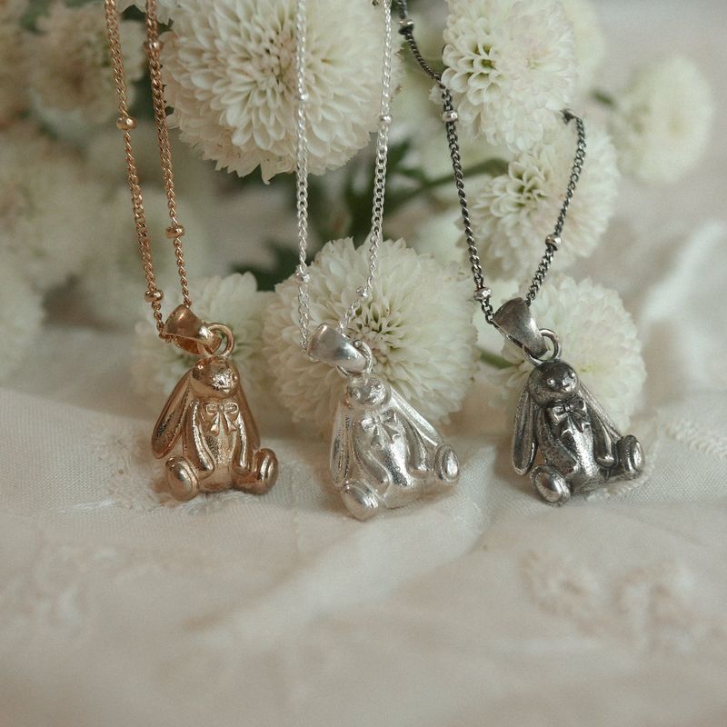 Ivorybubble(アイボリーバブル)の「【MADE】 Little bunny necklace M(Accessories)」