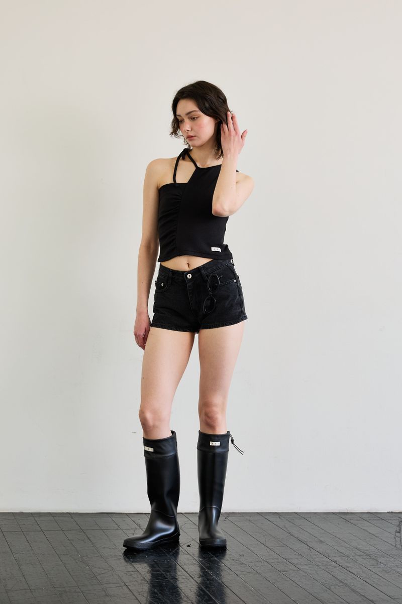 BEBE UNBALANCE SLEEVELESS TOP / BLACK