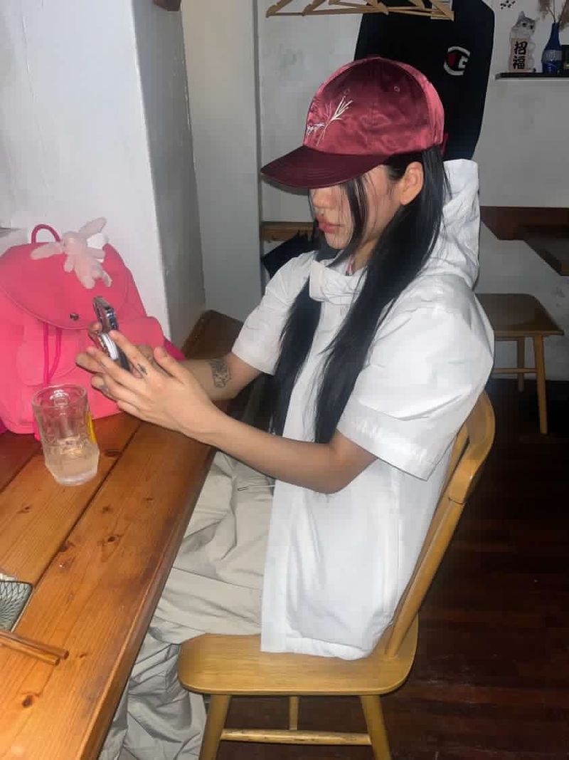 Guma _ Satin cap(Burgundy)