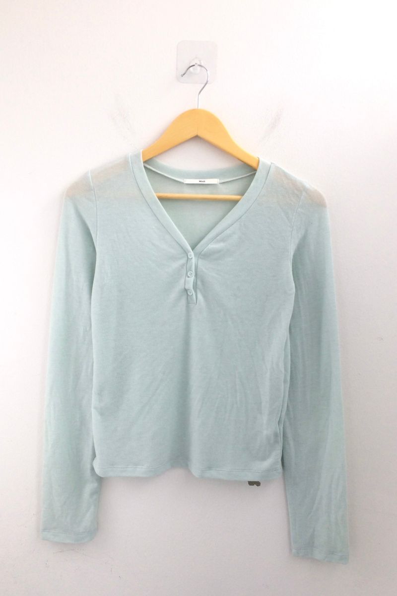 V cut light button t