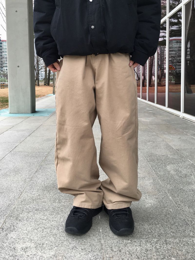 DISCERNMENT(ディサーンメント)の「Cien Cotton Wide Balloon Pants 4C(Pants)」