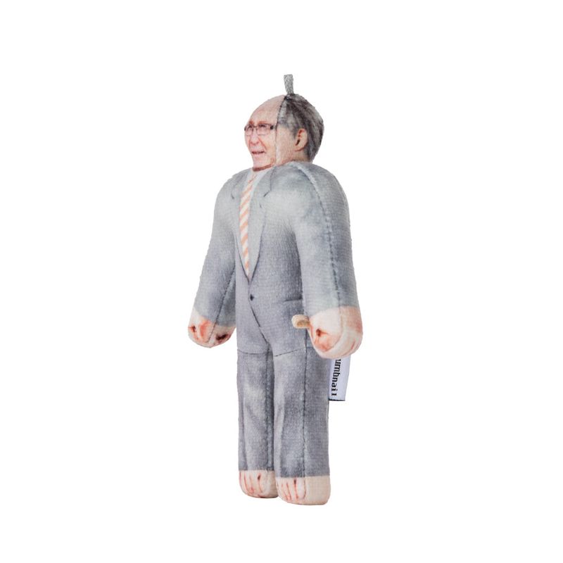 Robert 63, Business Attire