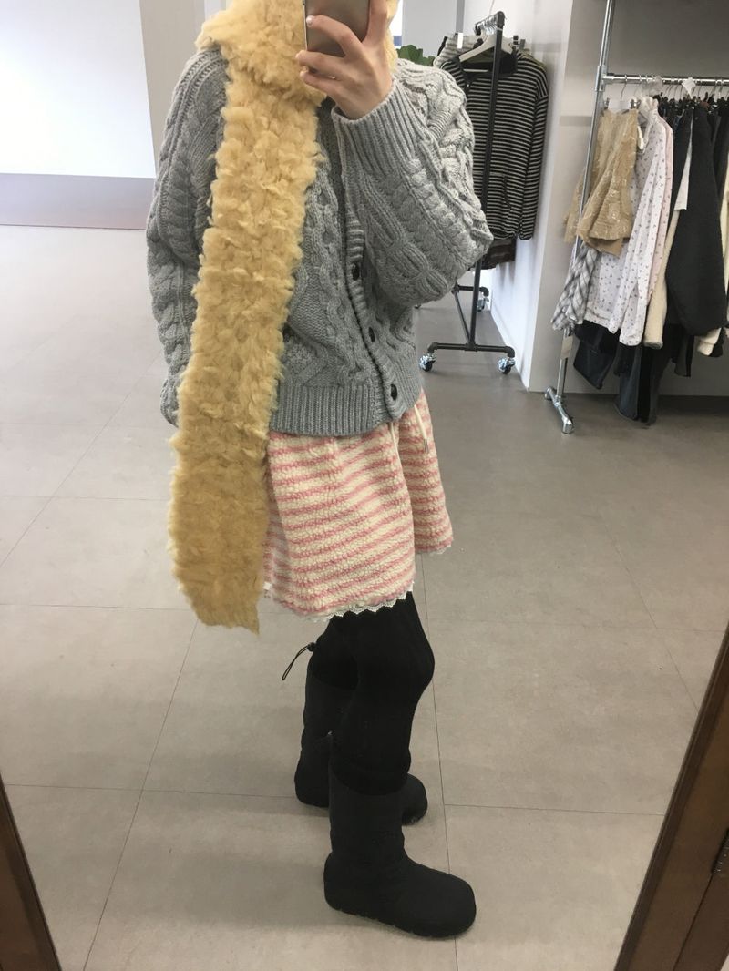 Movi Fluffy Fine Wool Muffler (4 Colors)