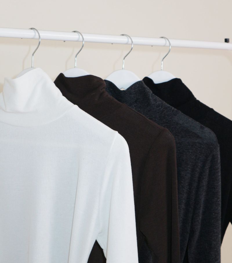 Yves Double Frill Layered Shea Turtleneck (Turtleneck)