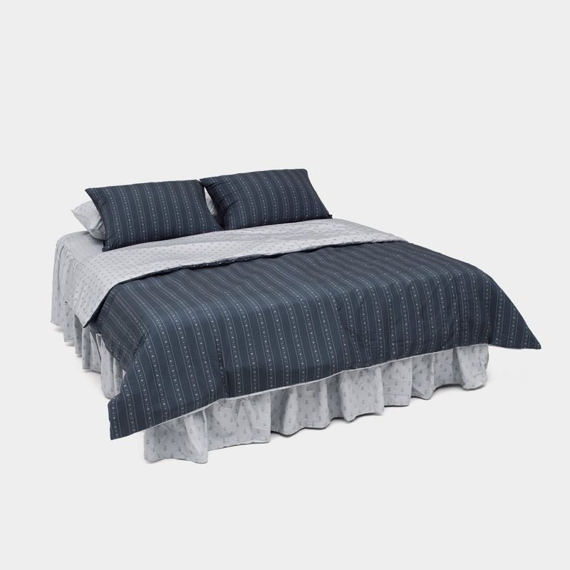 dormor(ドルモル)の「Dust-Free Fleur - Navy Duvet Cover - K size(Interior)」