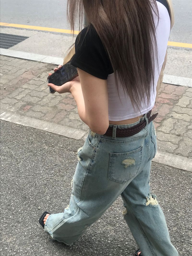 Selene crop T
