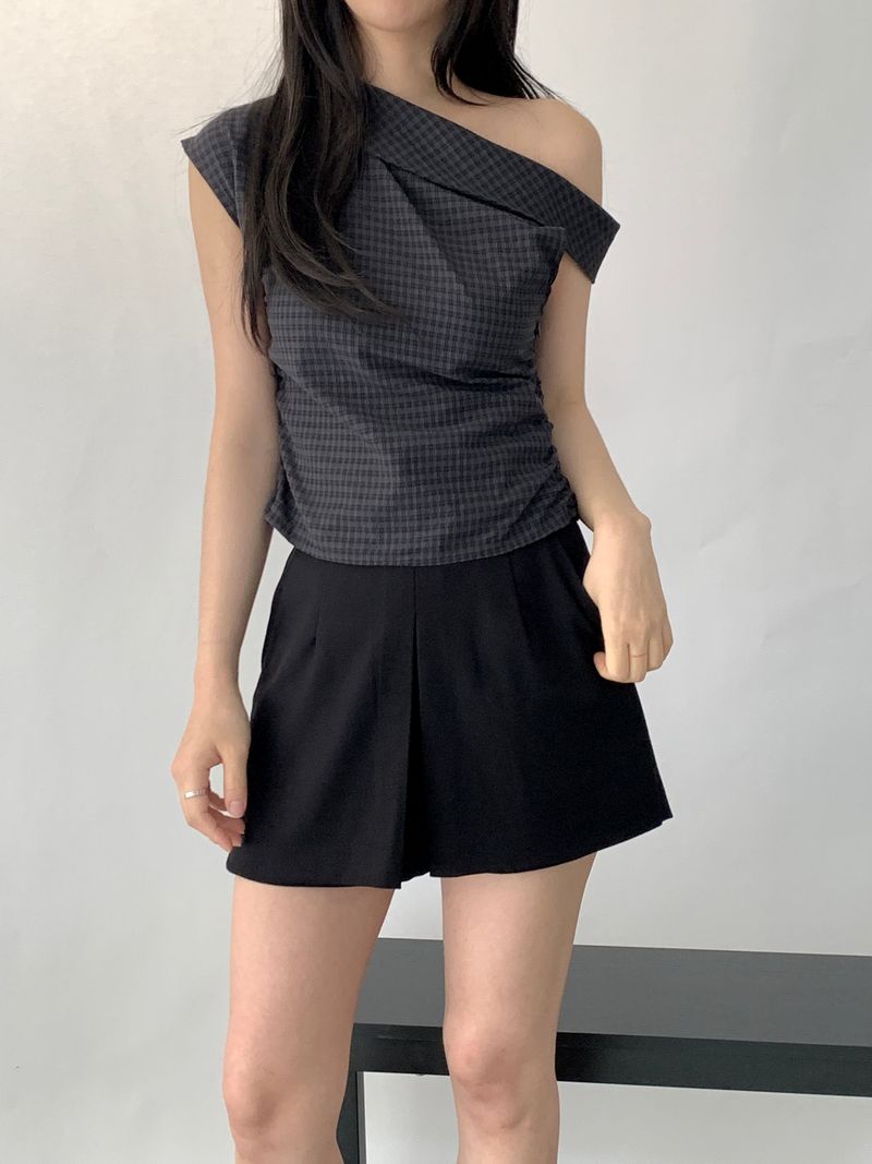 Sebit Check One-Off-Shoulder Blouse