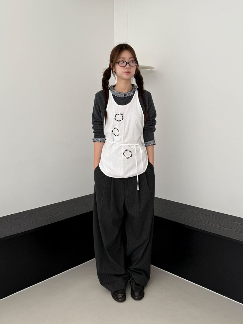 classic two tuck slacks
