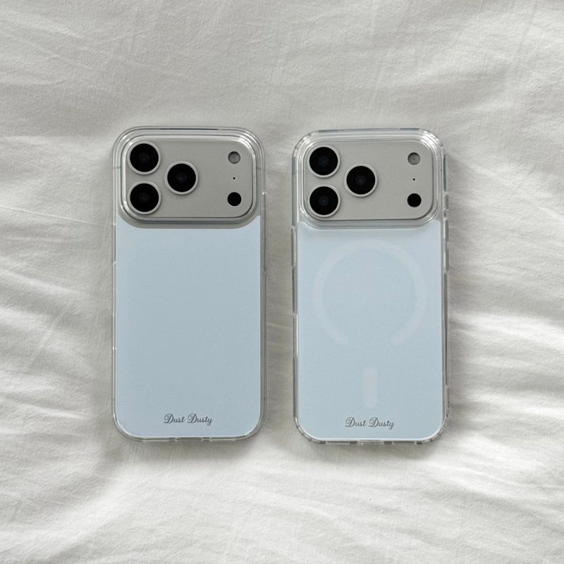 dust dusty（ダストダスティ）の「ブルージェリーハードケース [マグセーフ]（スマホグッズ/小物）」