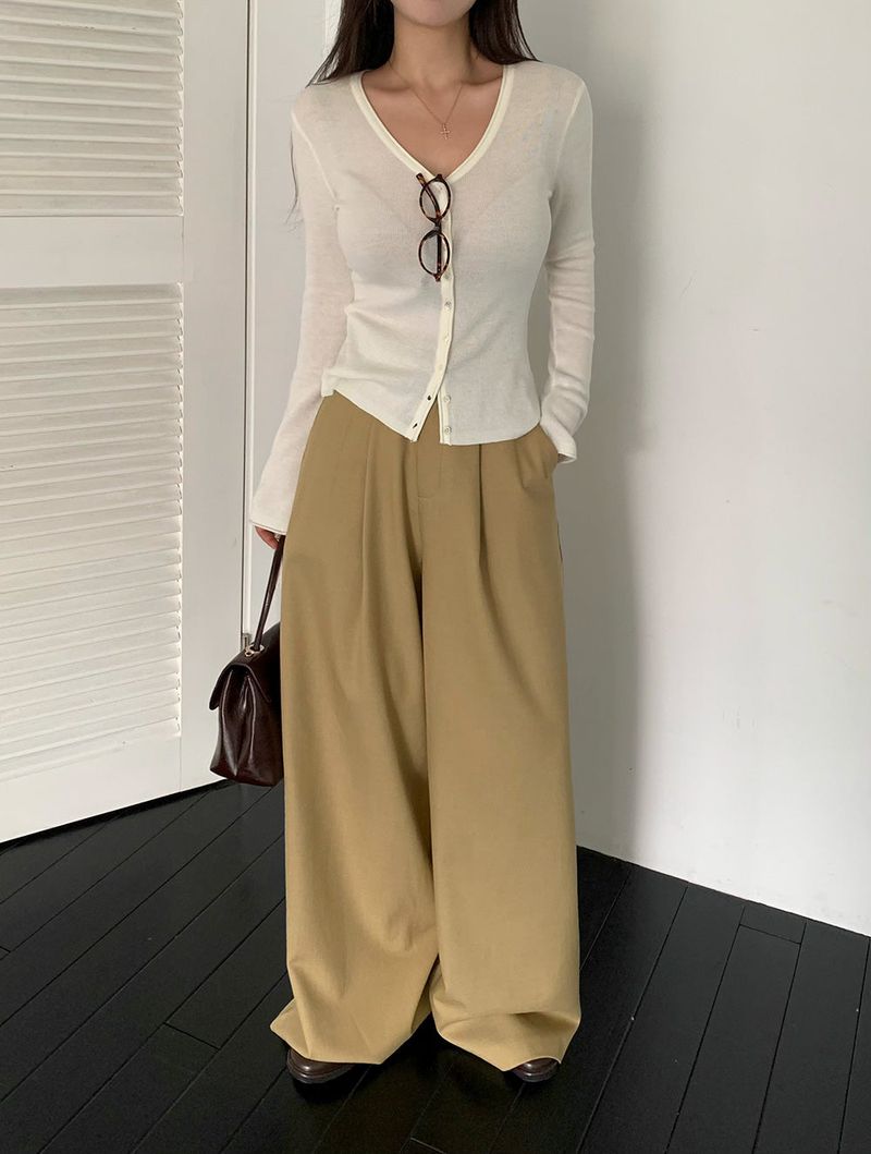 Meld Buckle Pintuck Slacks Pants