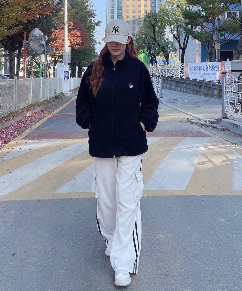 STITCH LOGO FLEECE ZIPUP JACKET