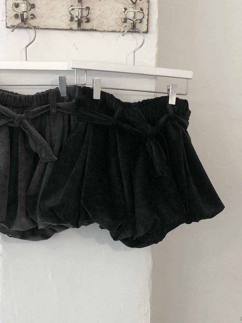 Pumpkin belt pants