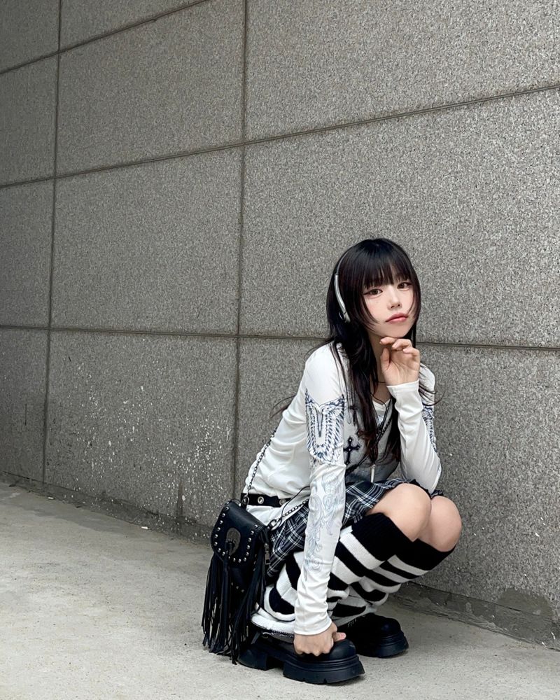 Stripe leg warmer