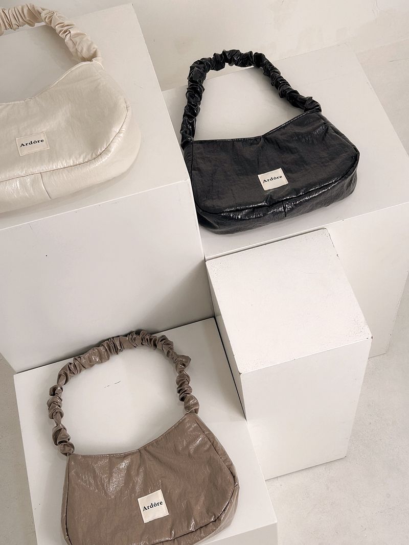 [Ardore]  Kate Glossy Mini Totebag