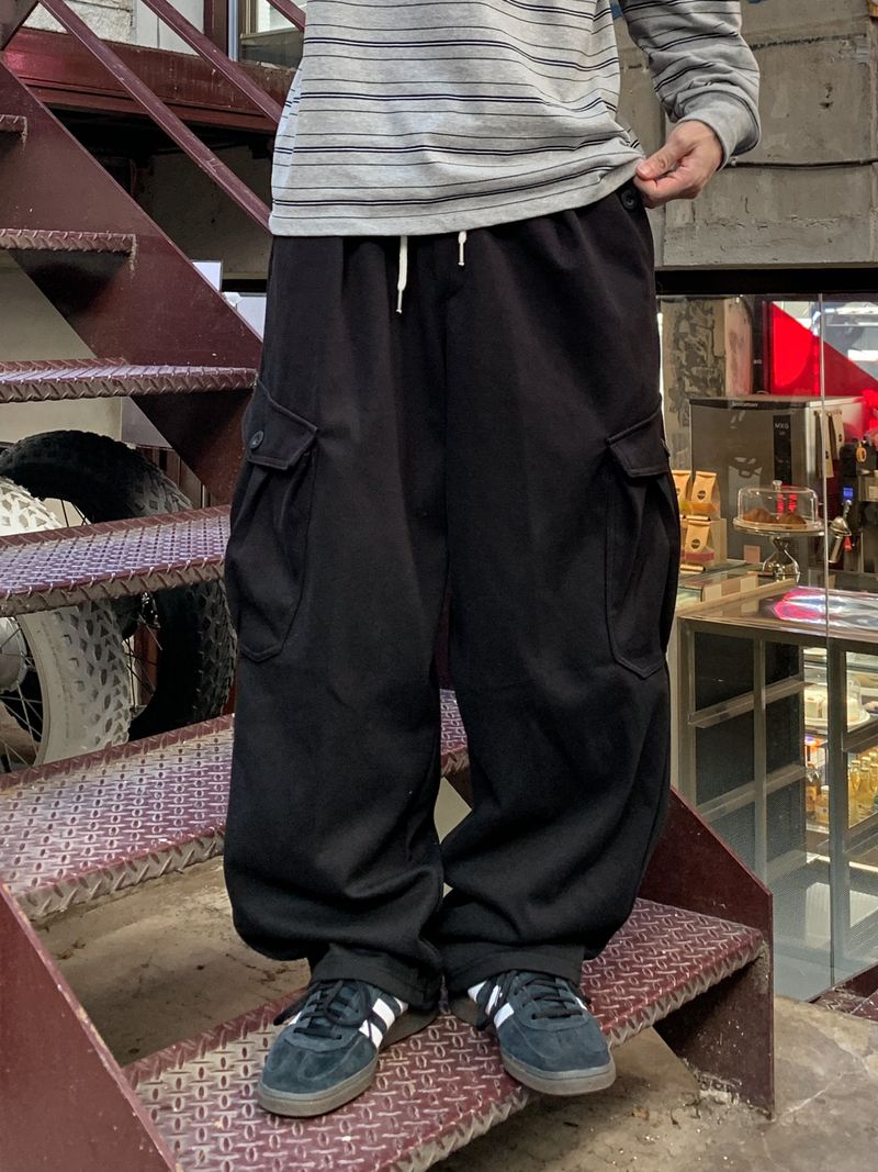 Dean Button Cargo Sweat Pants