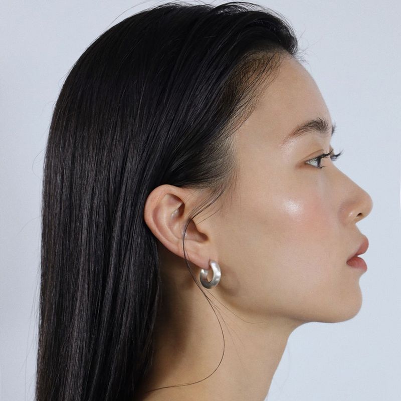 【MADE】 Line earring matt