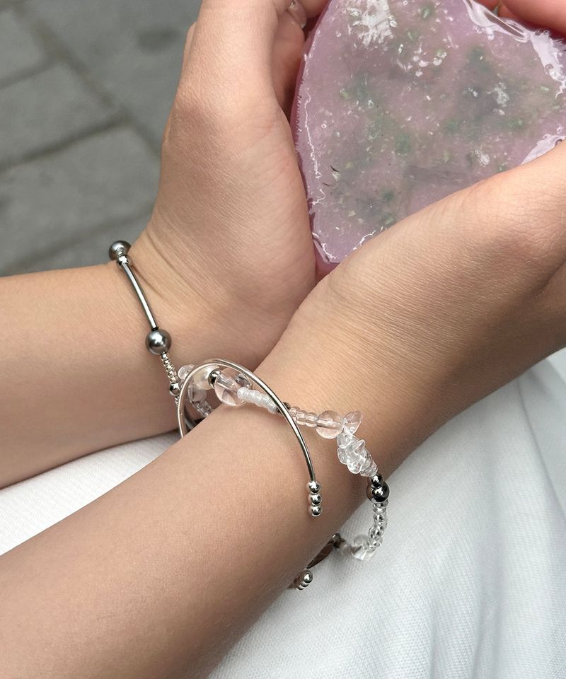 pou bracelet