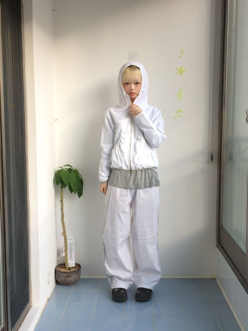 Shirring Pocket Two-Way Wind Zip-Up