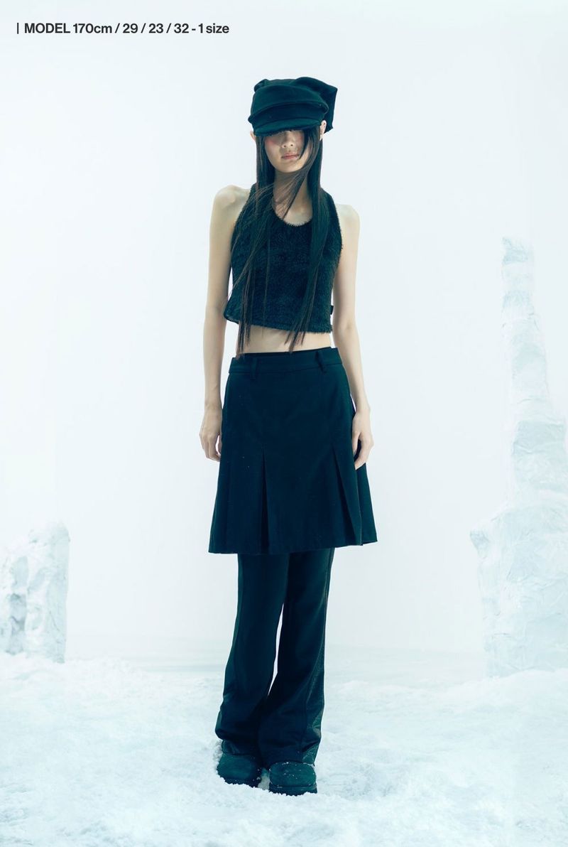 Pleated Jersey Skirt Pants / Black