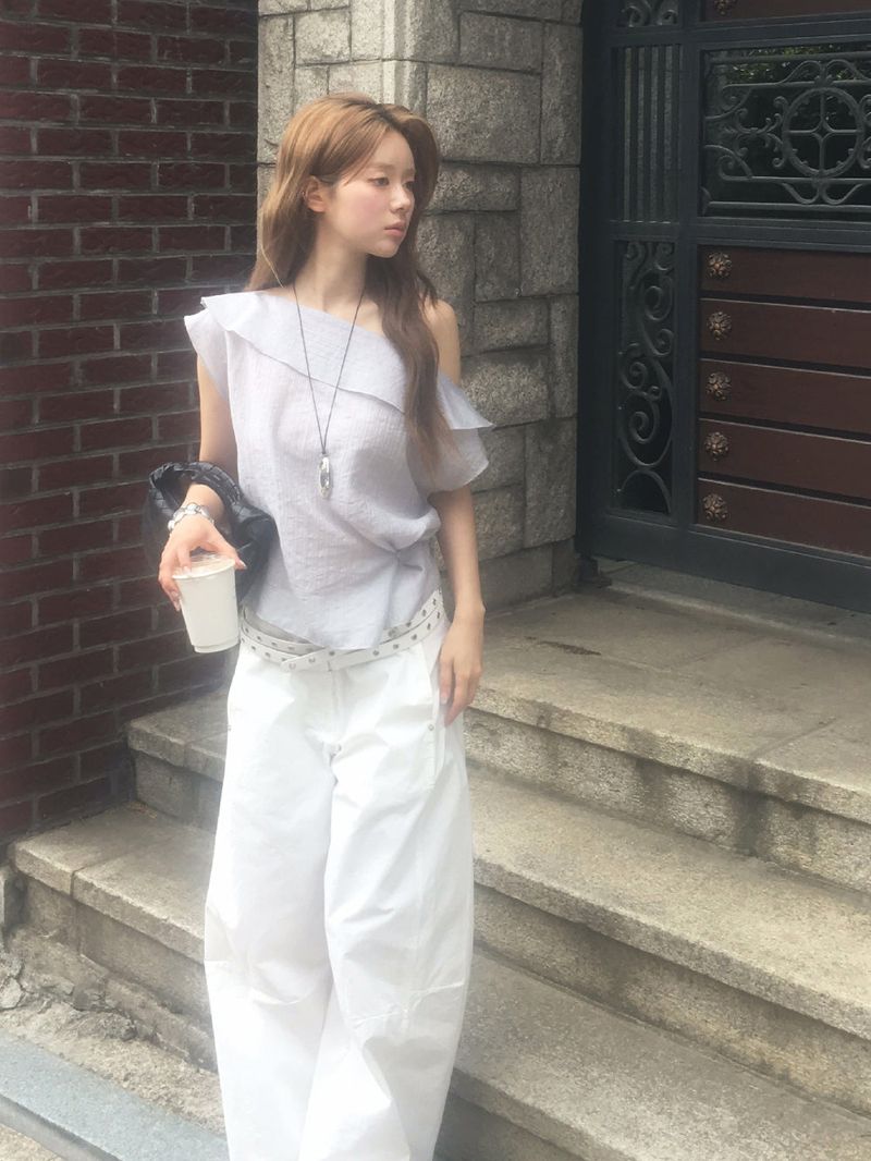 Double wrap eyelet slim belt