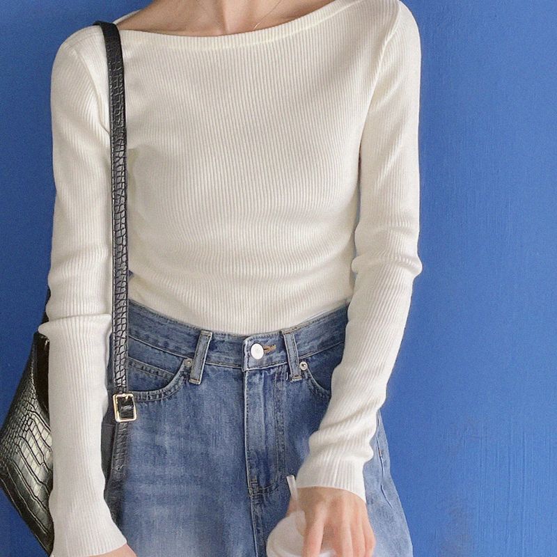 natural mind（ナチュラル マインド）の「Miu Lip Neck V-Neck Long Sleeve Knitwear（Tops）」