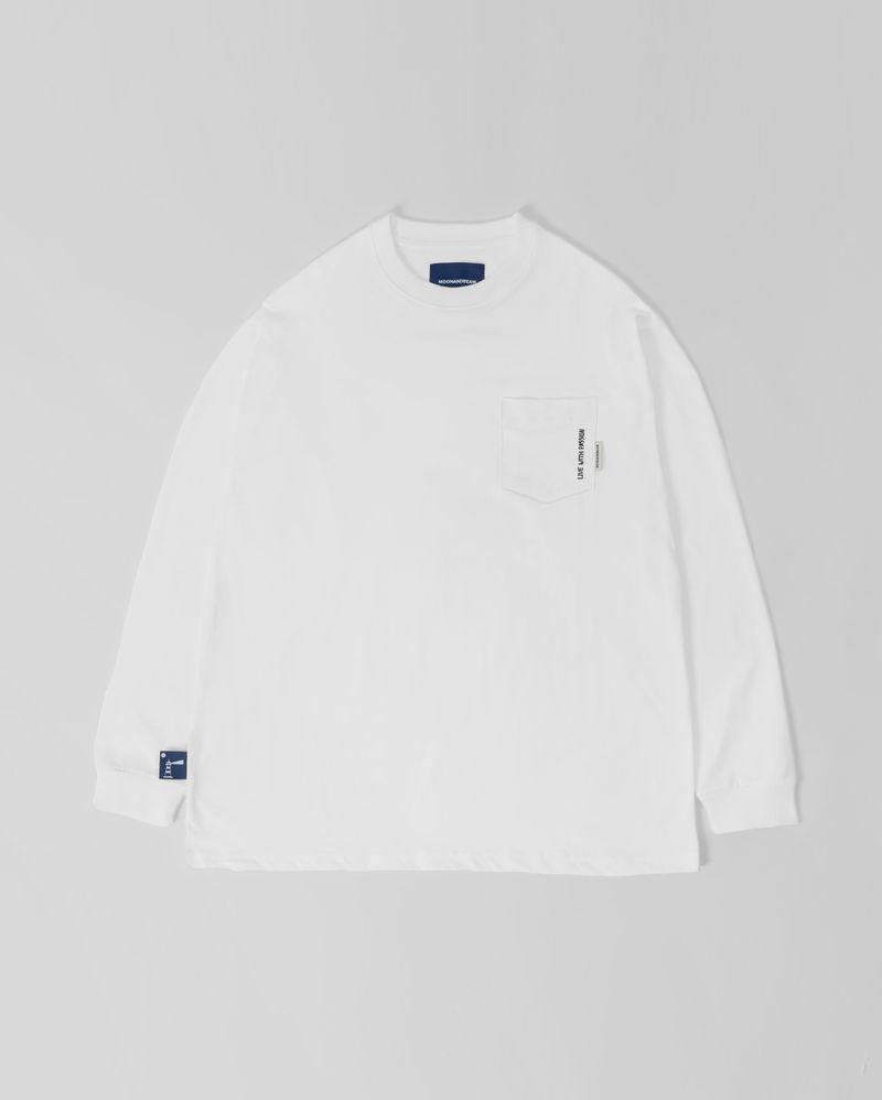 MOONANDBEAM（ムーンアンドビーム｜）の「LWP EMBROIDERY POCKET L/S TEE (WHITE)（Tops）」