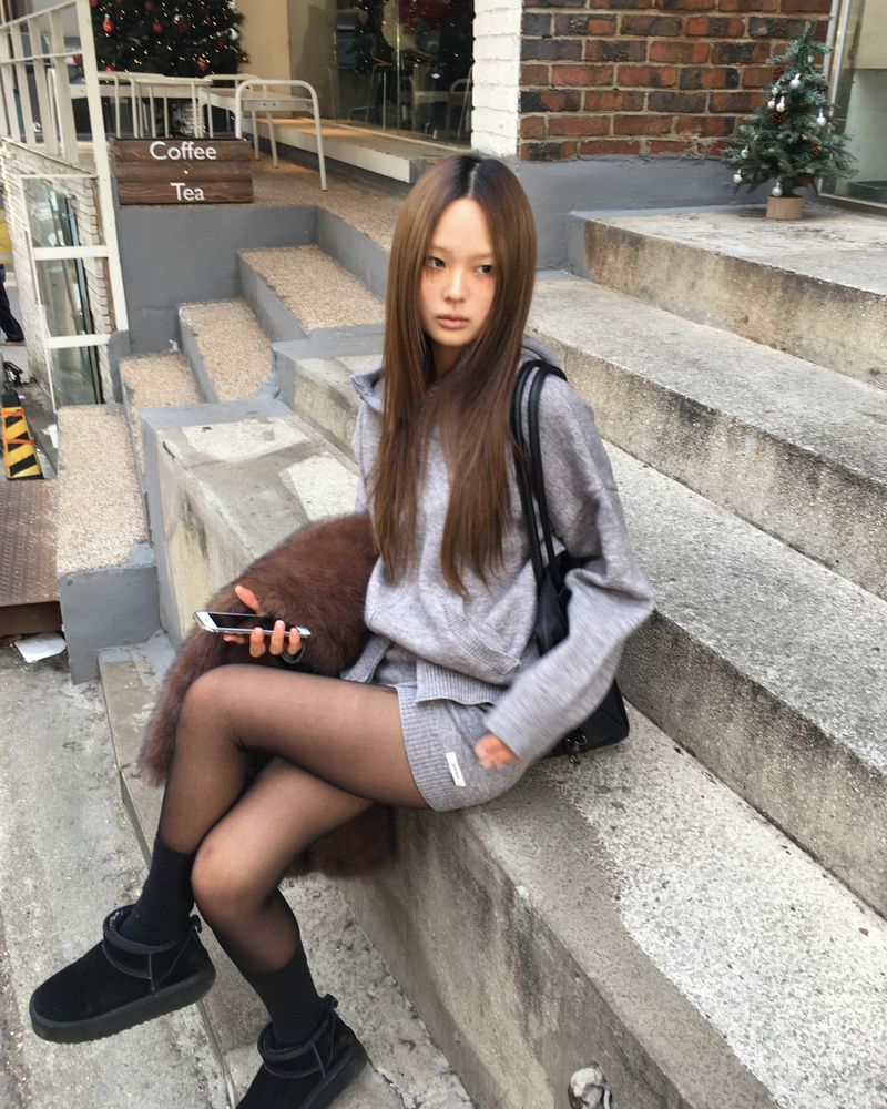Grey knit hood jumper set