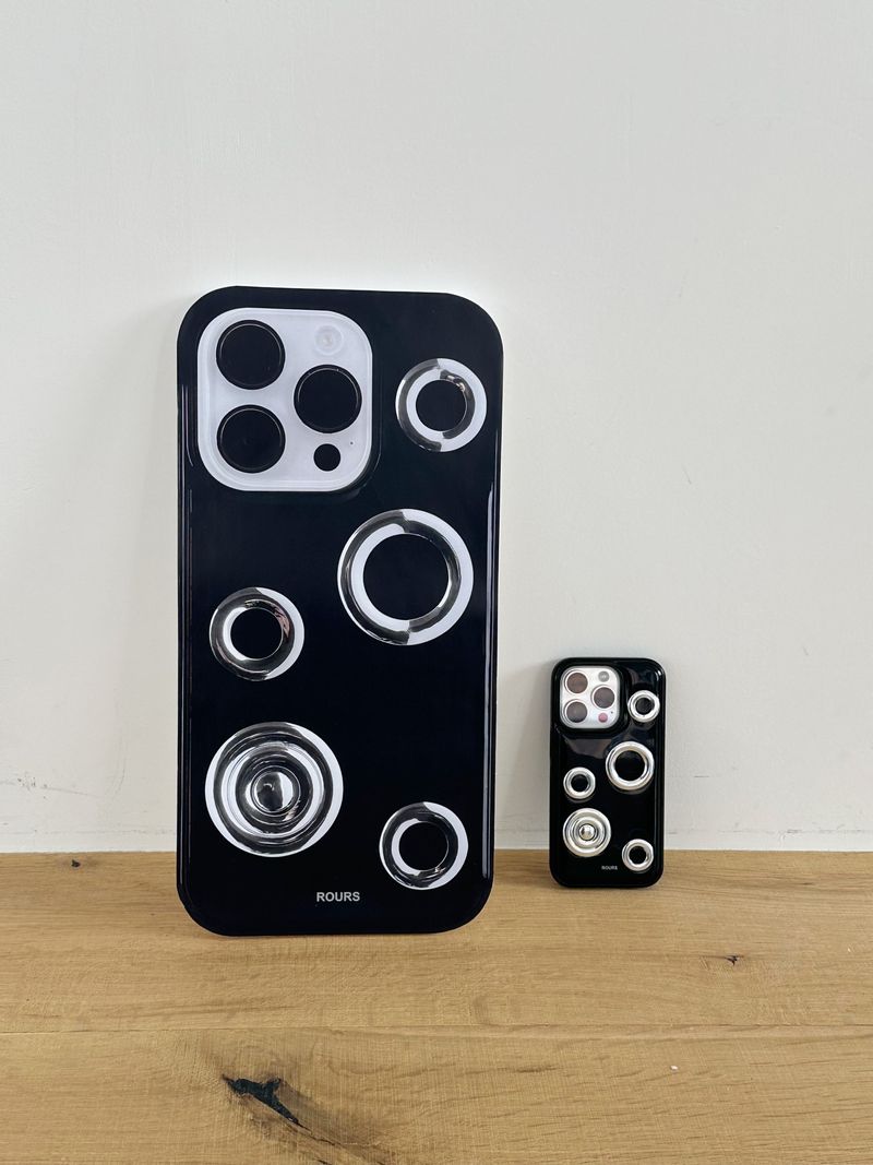 oren stud case (black)