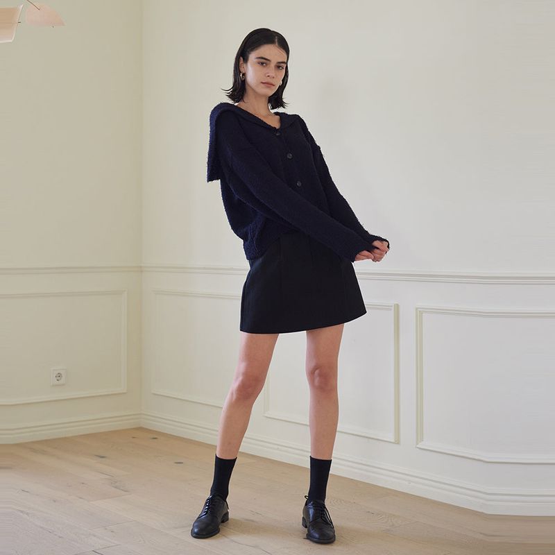 TMO BY 13MONTH（ティーエムオーバイサーティーンマンス）の「ONE TUCK MINI SKIRTS (BLACK)（Skirts）」