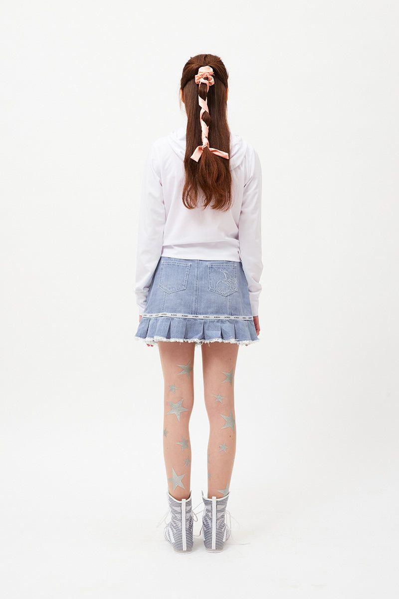 WITTY BUNNY SPLIT GRAPHIC CROP HOODIE ZIP UP [WHITE]