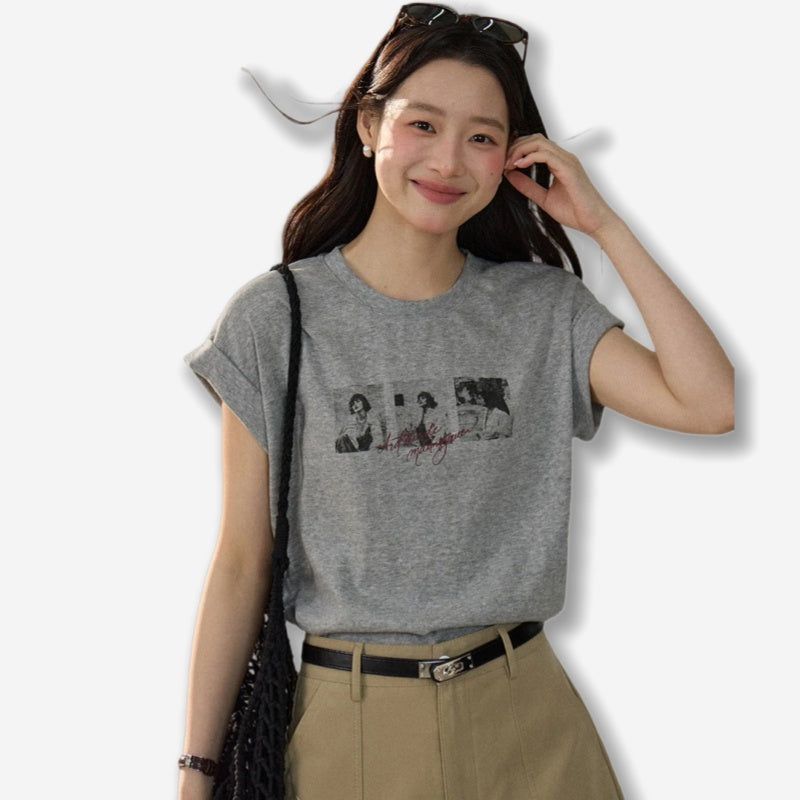La mode MAQI（ラ モード マキ）の「Movie Poster Print Short-Sleeve T-Shirt（Tops）」