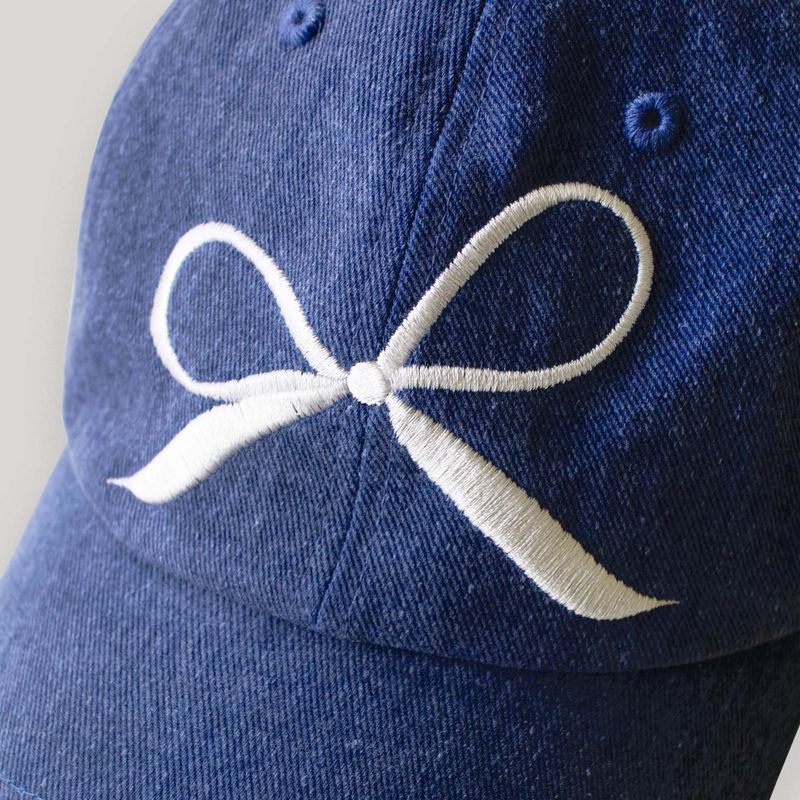 Blue Pigment Ribbon Cap