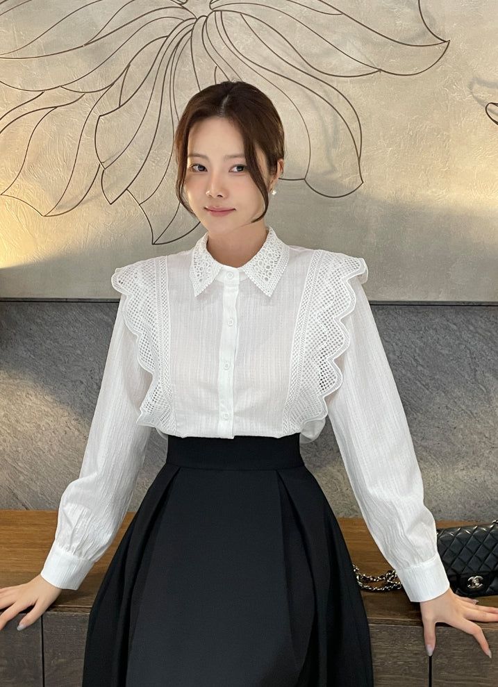 iam mari（アイアム マリ）の「Crea Lace Collar Puff Blouse（Tops）」
