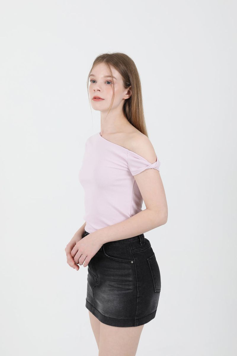 Off Shoulder Twist Half-Sleeve T-shirt Pink