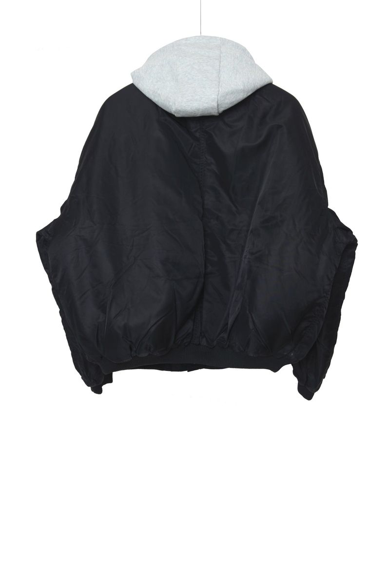 Hooded aerial jumper padding
