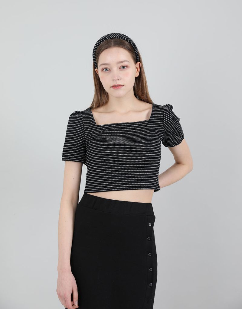 cattline（カトリーヌ）の「Stripe Puff T-shirt Black（Tops）」