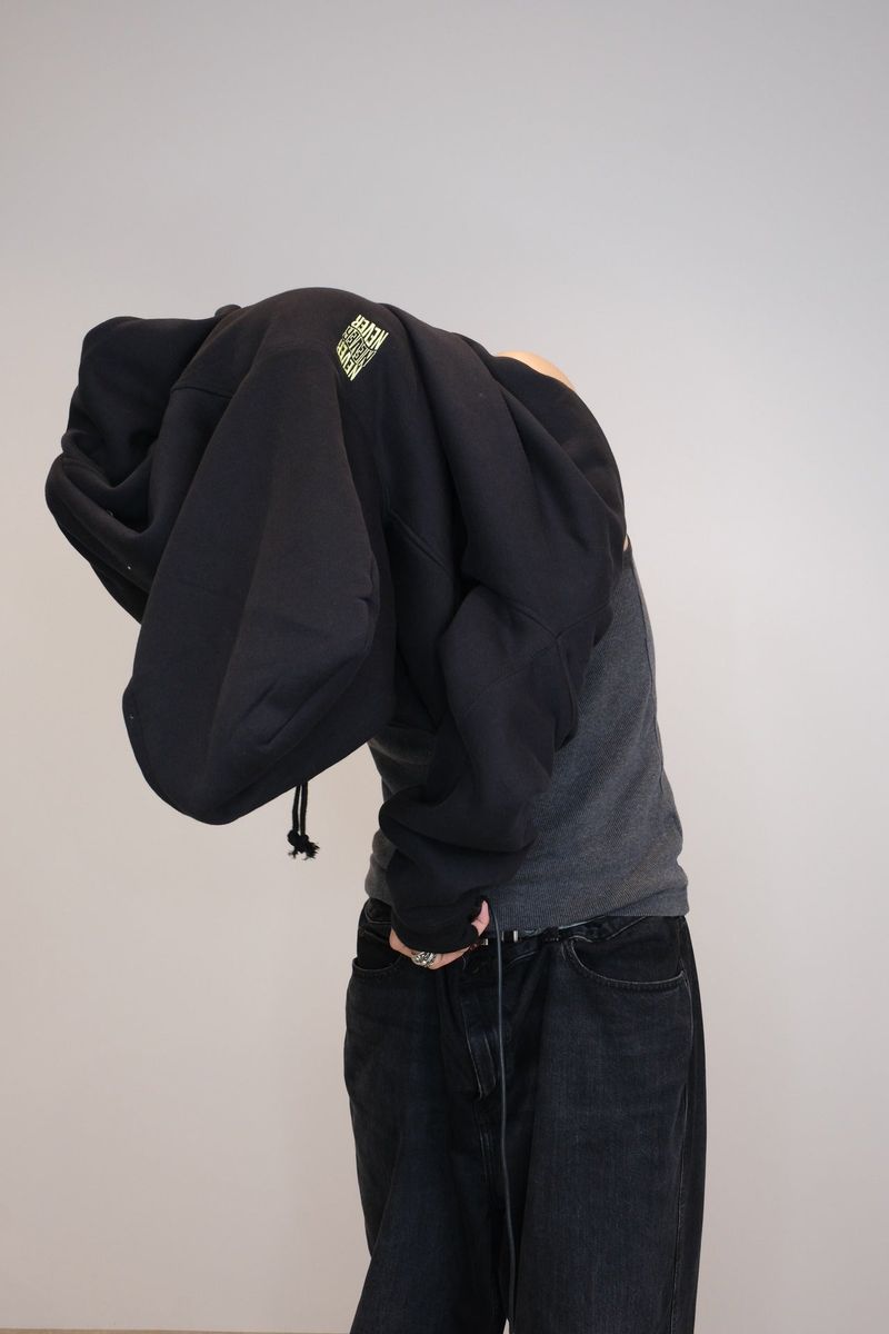 neversaynever®︎（ネバーセイネバー）の「Never ending waves hoodie  black（Tops）」