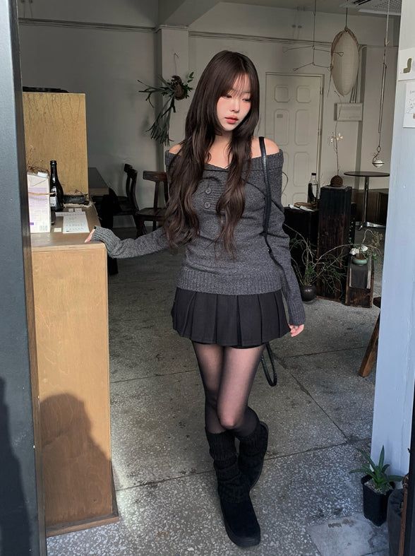 Elda Wool Belt Pleated Mini Skirt