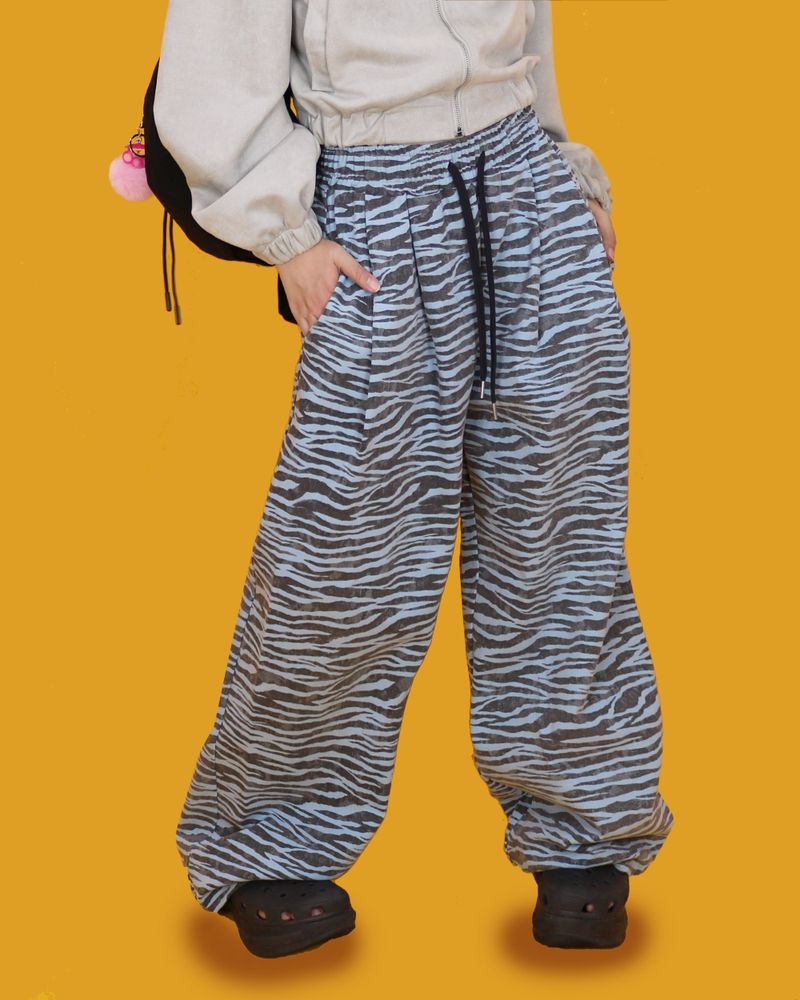 zebra banding pants - sky
