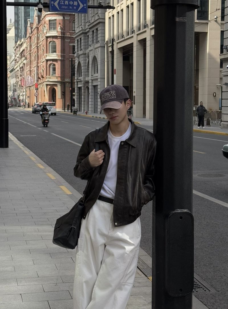 HIMUL STITCH CURVED PANTS