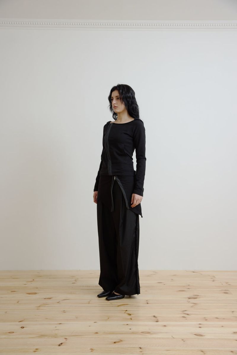 HIKOU OFFSHOULDER HOODIE OPS (BLACK)