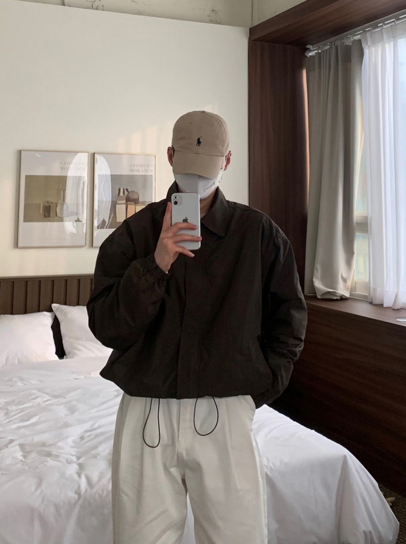 Nus. YEI Kara Windbreak Jacket