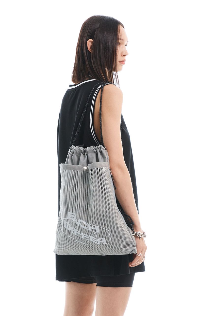 EACH DIFFER(イーチディファー)の「SYMBOL LOGO GYM SACK_GRAY(Bags)」
