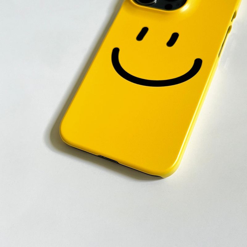 Smile 01 (Matt Phone Case)